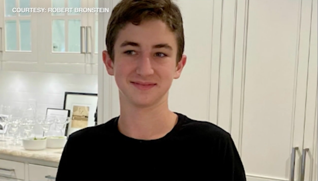 Parents of teen who died by suicide sue Latin School of Chicago, claiming it ignored cyberbullying